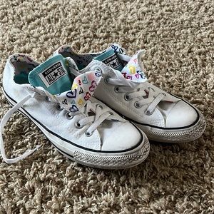 Converse size 9